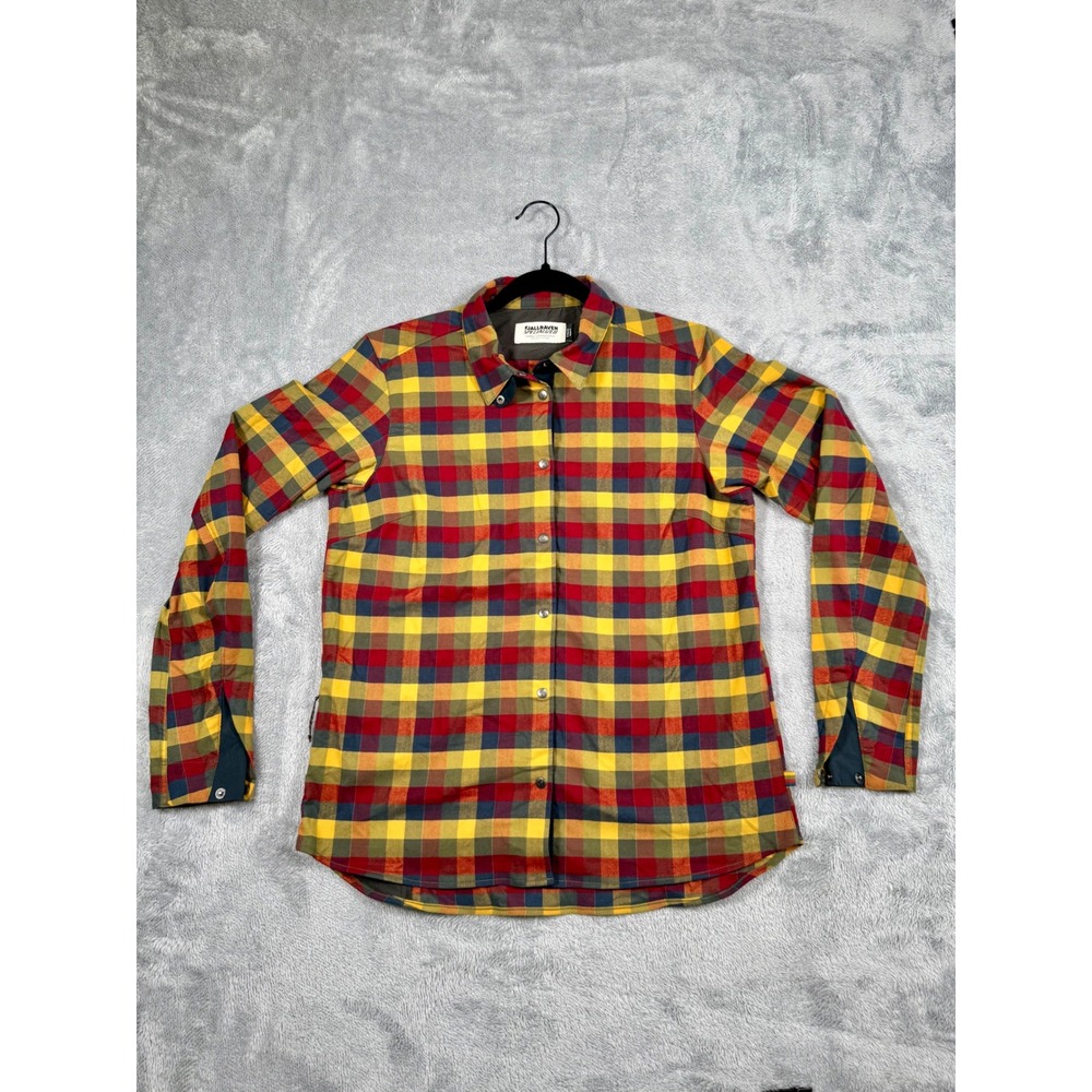 Specialized x Fjรคllrรคven Rider's Flannel Shirt Womens Med LS Plaid Snap Gorpcore